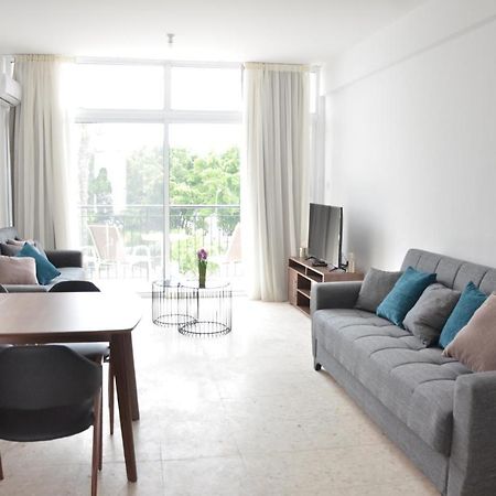 Almyria Apartments - By Imh Travel & Tours Paphos Buitenkant foto